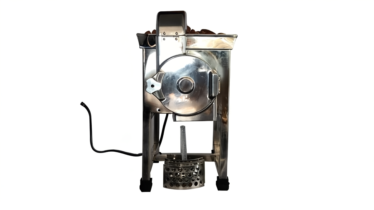 Hakura Copra Cutter — studio shot