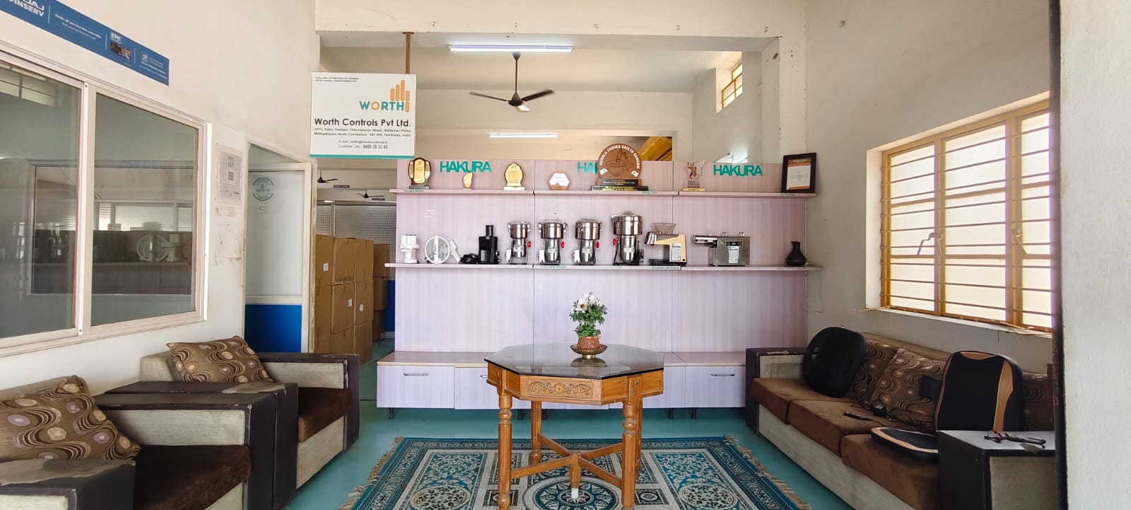 Hakura showroom and machine display in Coimbatore